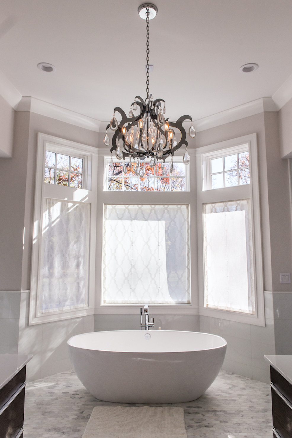 bathroom-free-standing-tub-marble-flooring