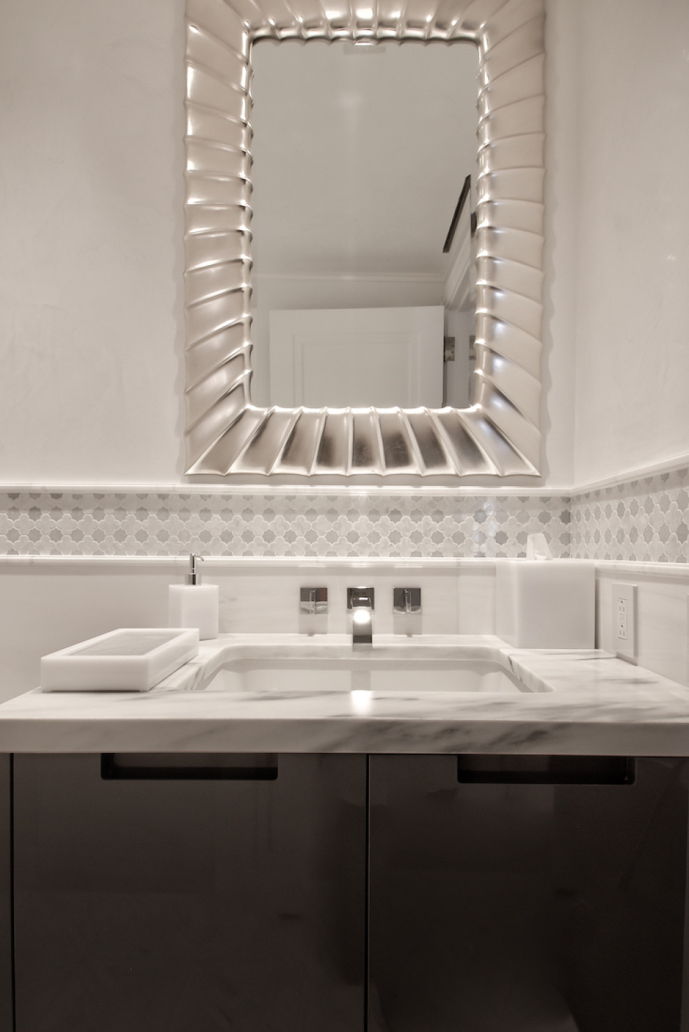 bathroom-sink-vanity-katharine-jessica-interior-design-nyc