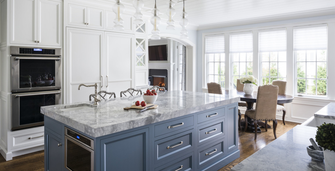 blue-painted-kitchen-island-manhasset-ny