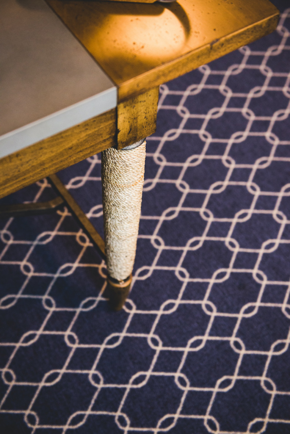 carpet-details-blue-cream-interior-design