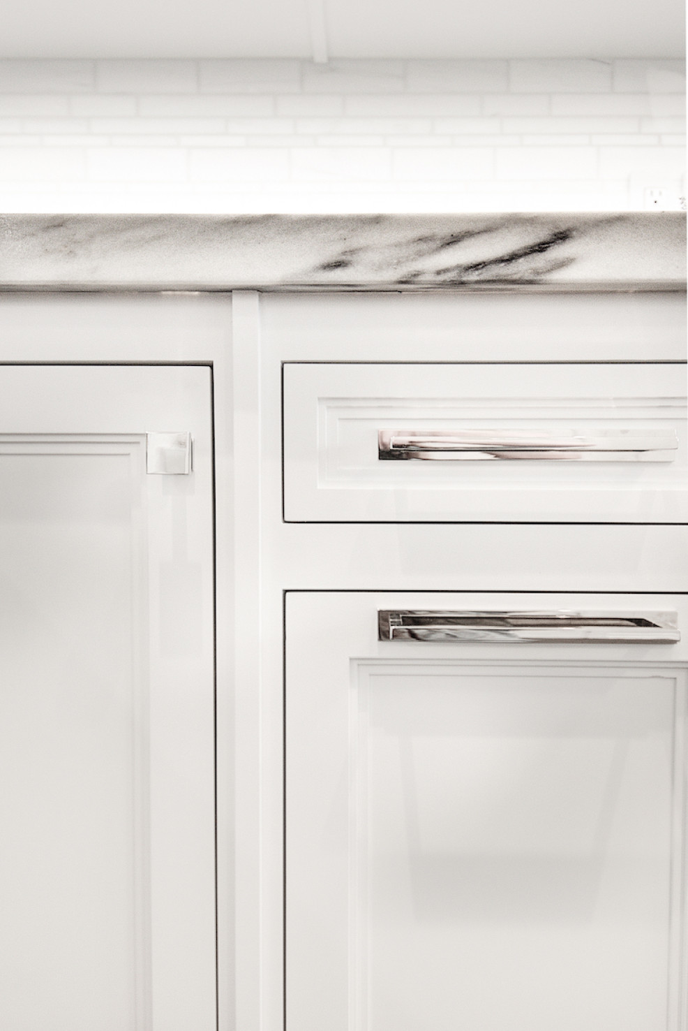 drawer-cabinet-details-new-york-city-kitchen