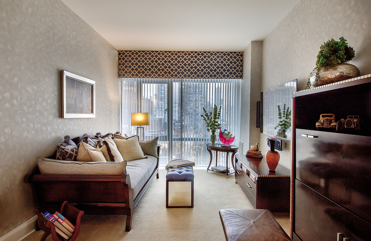 nyc-apartment-reading-tv-room-katharine-jessica-interior-design