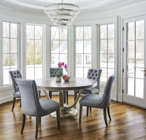 dining-table-round-seating-area-chandelier