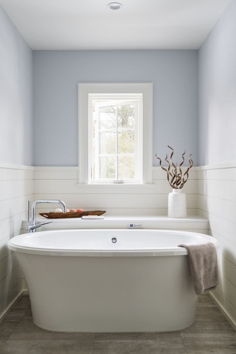freestanding-bathtub-bathroom-interior-design-white-baby-blue
